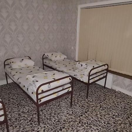 Sheykh Hostel Andizhan Bagian luar foto