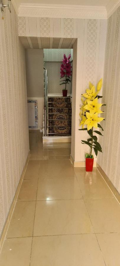 Sheykh Hostel Andizhan Bagian luar foto